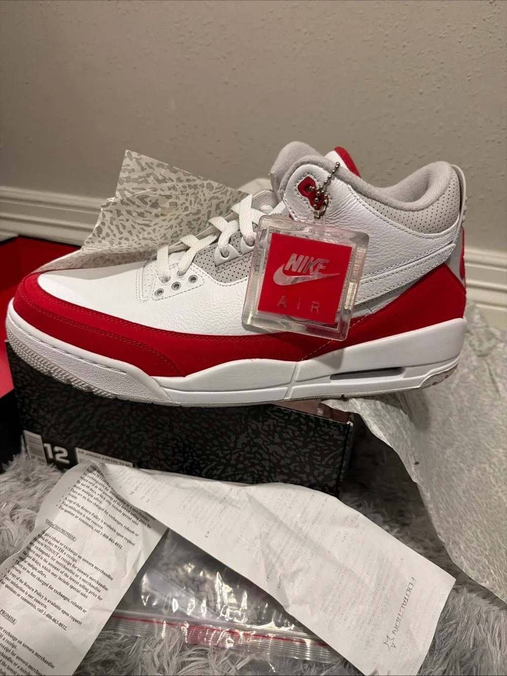 Air Jordan 3 Tinker Hatfield Air Max 1 White Red (CJ0939-100) - Size 12 DS